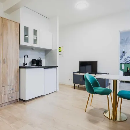 Charming -1br-4p- Parc Des Buttes-chaumont * Paris